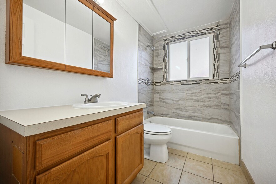 Bathroom - 1857 S Jackson St