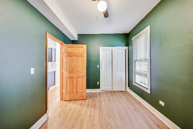 Building Photo - 2719 N Ridgeway Ave