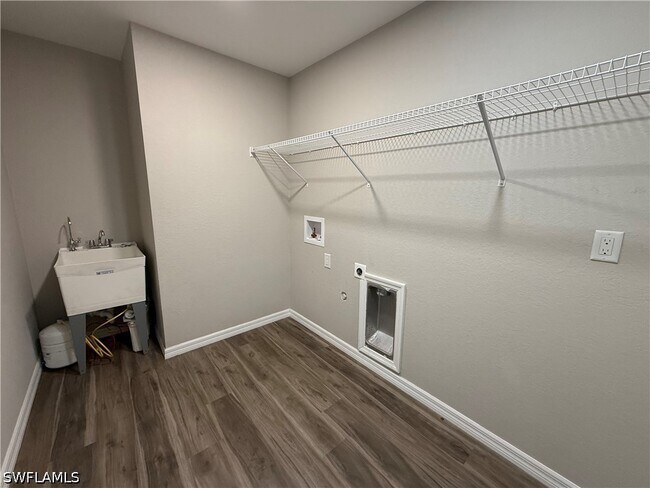 Building Photo - 1723 NW 19th St