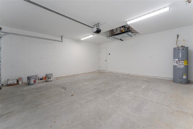 Building Photo - 14 Locust Loop Dr