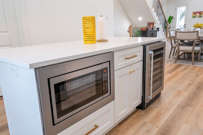 Building Photo - 1307 E 27th St