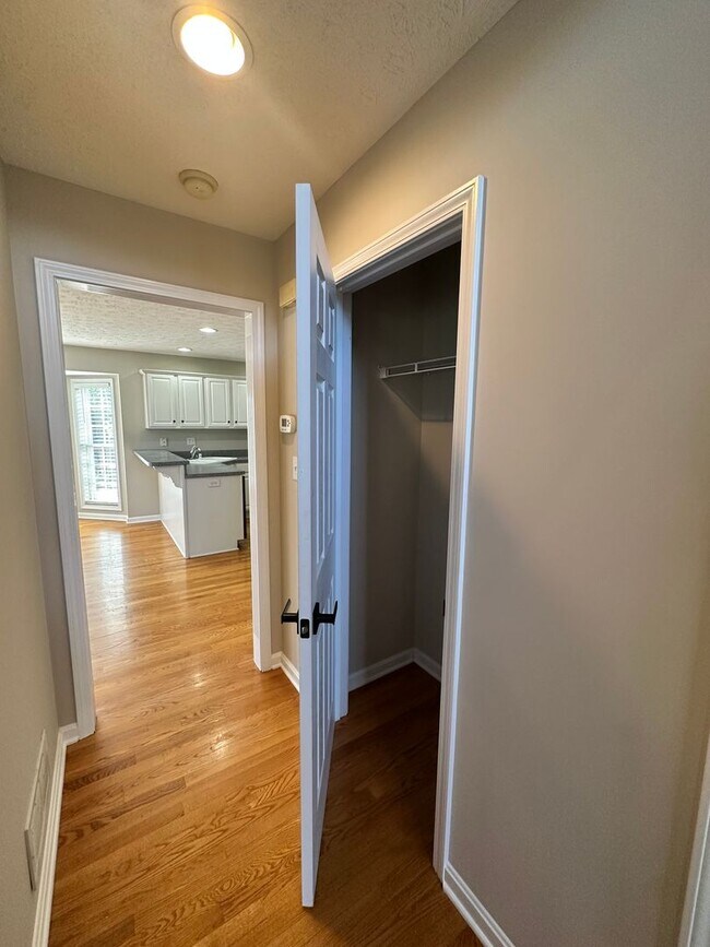 Building Photo - 4512 Dogwood Forest Pl
