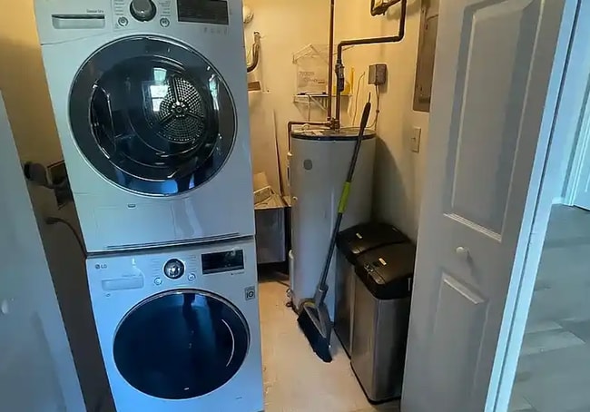 Building Photo - Condo In Annapolis