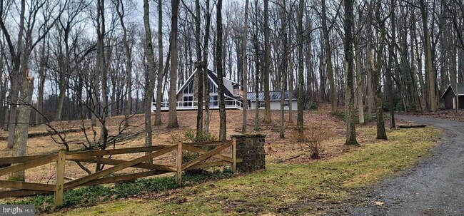 Building Photo - 151 Bollinger Rd