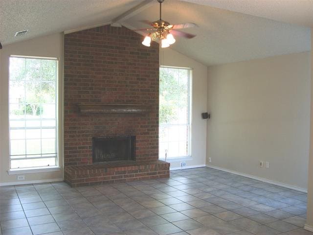 Building Photo - 802 Red Oak Dr
