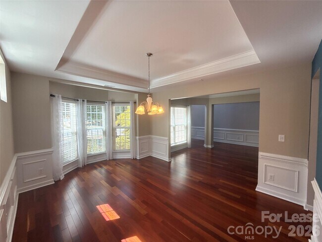 Building Photo - 2413 Merryvale Way