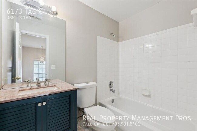 Building Photo - 6173 Tag Ct