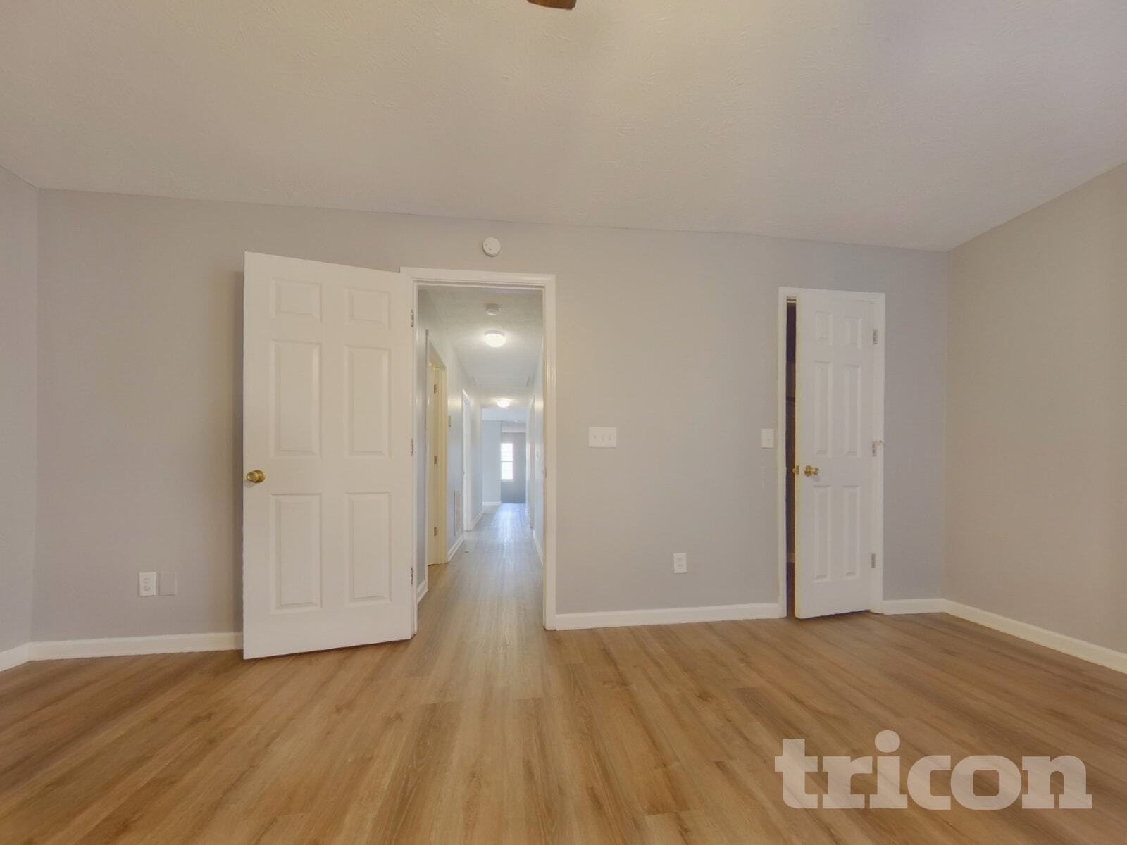 Building Photo - 878 Crestworth Crossing