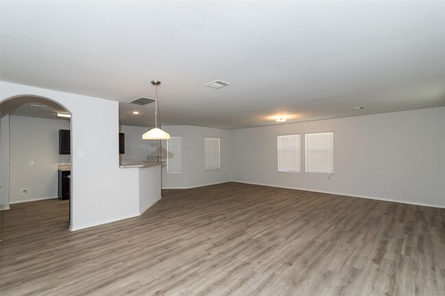 Building Photo - 5515 Gouldburn River Dr
