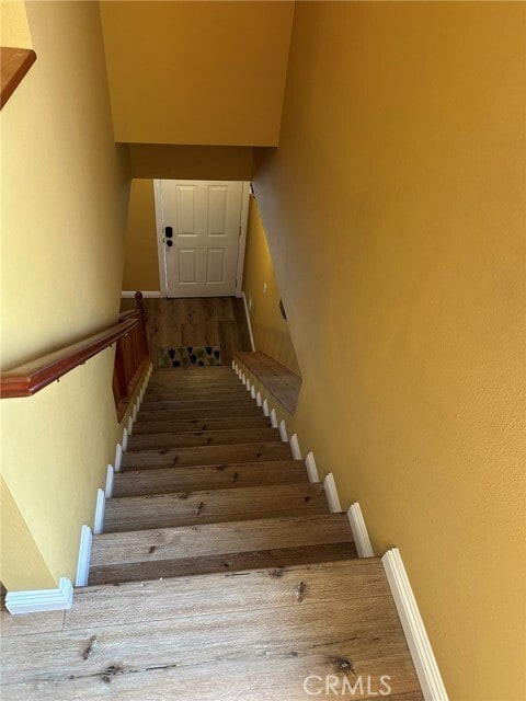 Building Photo - 137 E Country Club Blvd