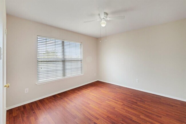 Building Photo - 1809 Ruthie Run