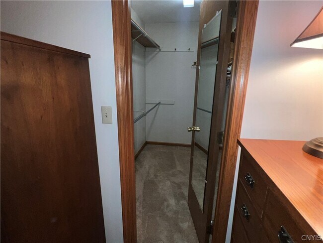 Building Photo - 6314 Hardwood Ln