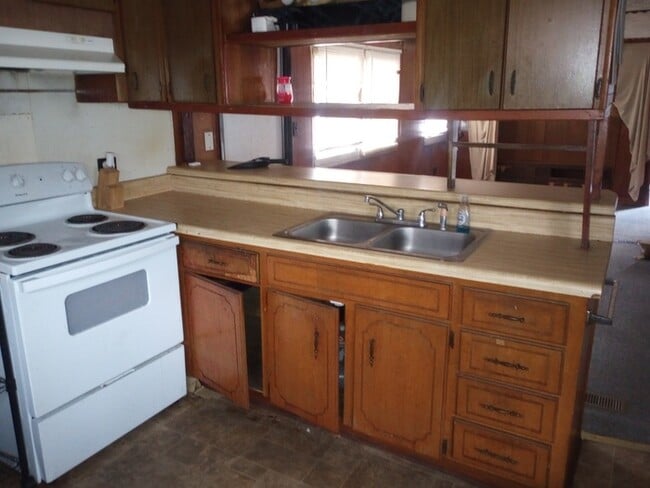 Building Photo - 1 Bedroom 1 Bathroom