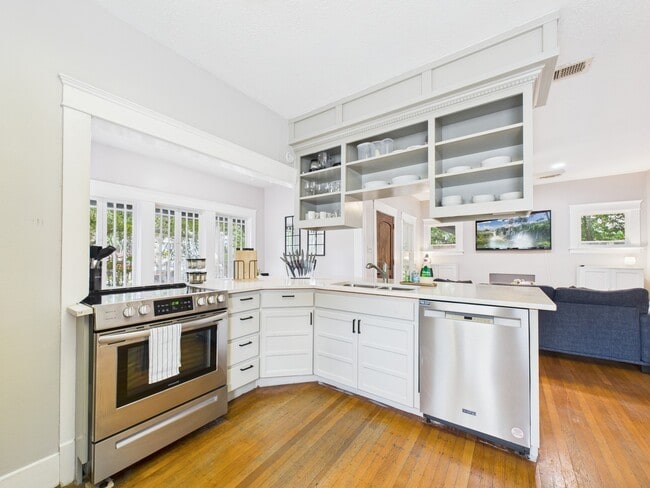 Building Photo - 3613 Audubon Pl