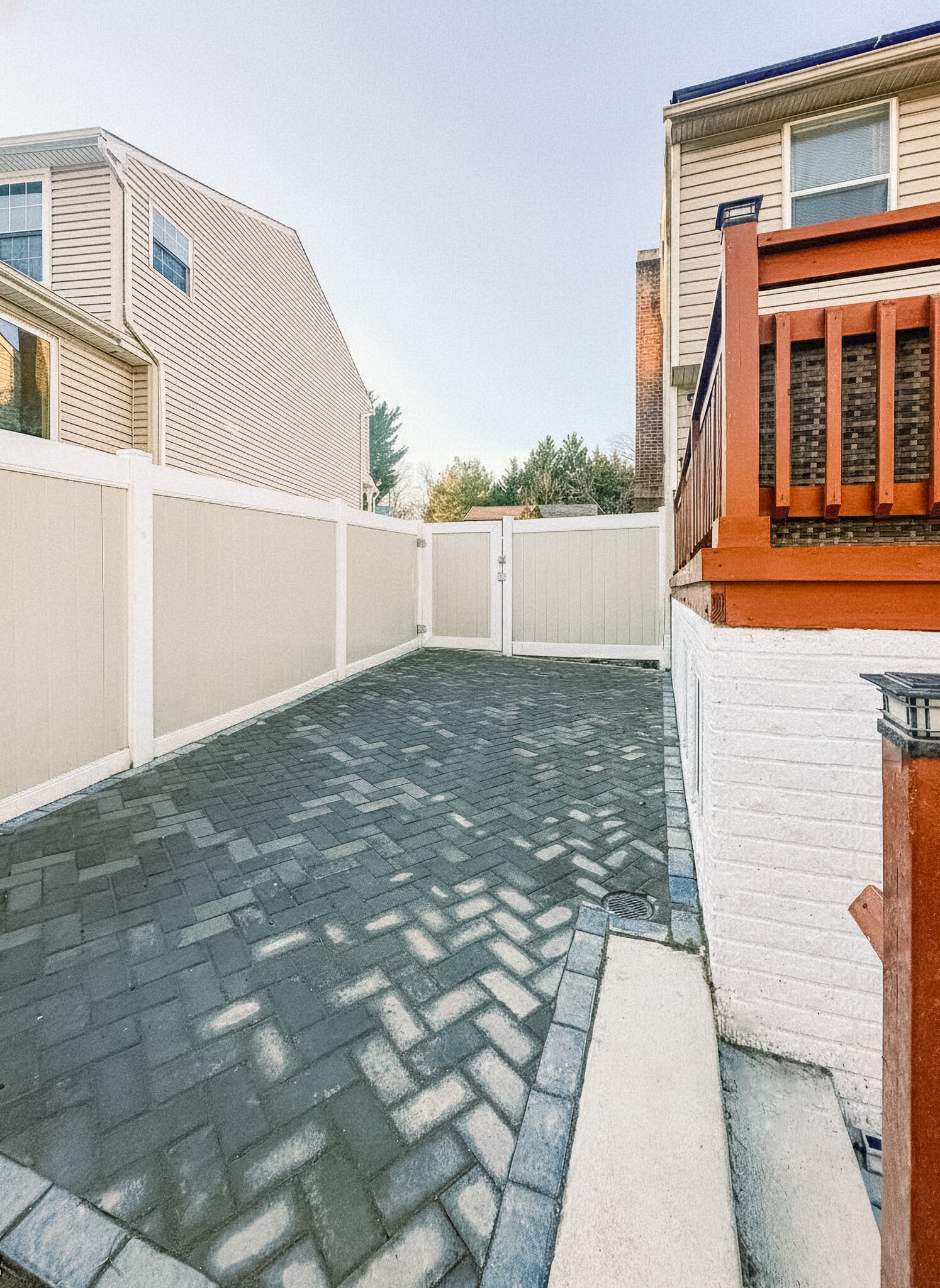Private entrance with patio and fenced backyard - 6471 Grommet Dr