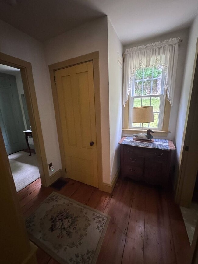 Building Photo - Waterfront Georgetown 3 Bed