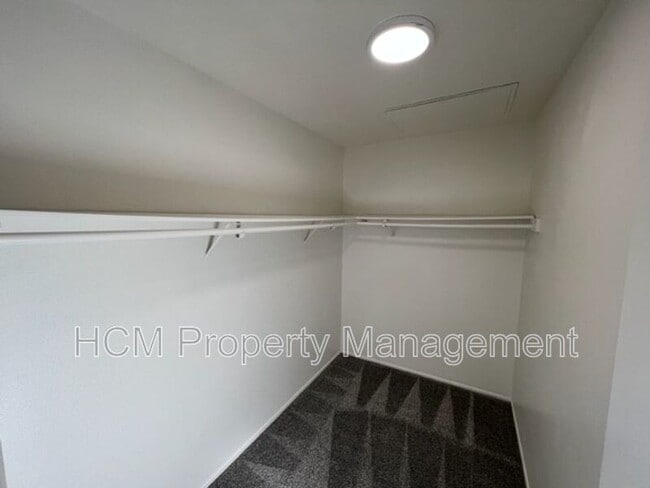 Building Photo - 19142 Haynes St