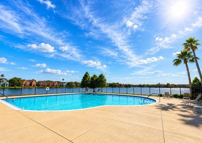 Building Photo - 9160 Lake Chase Island Way