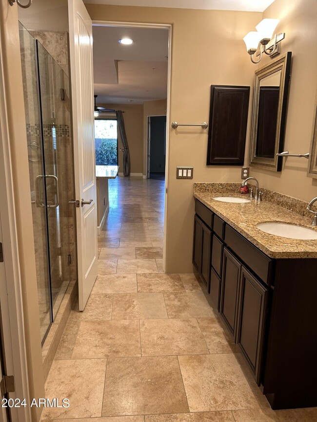 Building Photo - 36600 N Cave Creek Rd