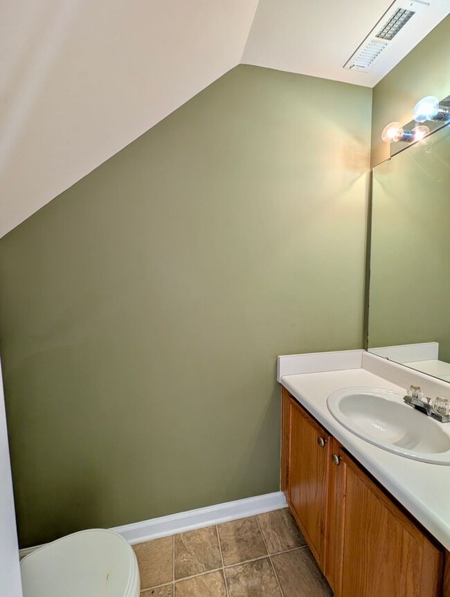 Building Photo - 5122 Brooke Lauren Ln