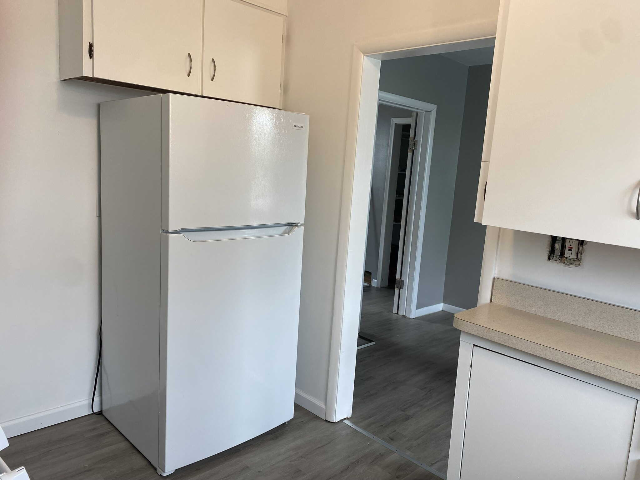 Kitchen - 1831 Short Ave
