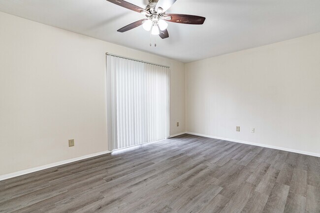 Building Photo - 1232 Teakwood Pl