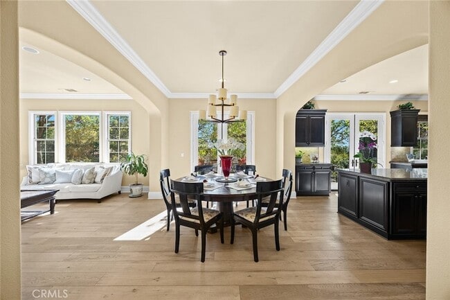 Building Photo - 19668 Three Oaks Ln