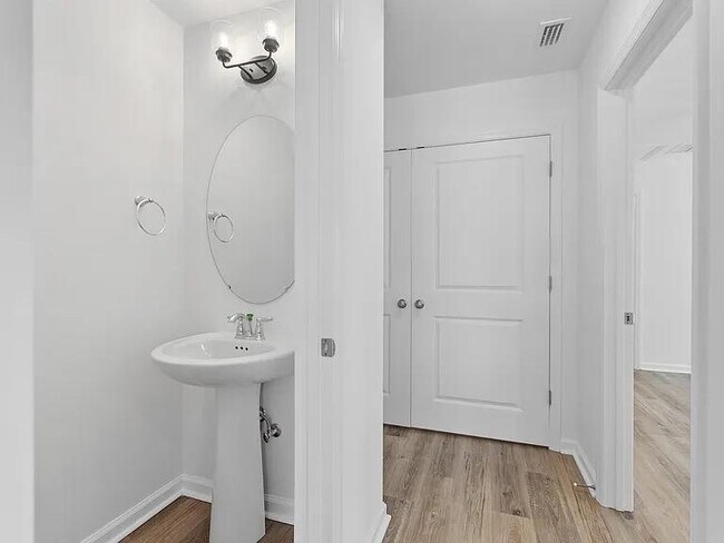 Building Photo - 3665 Meadow Vista Ln.