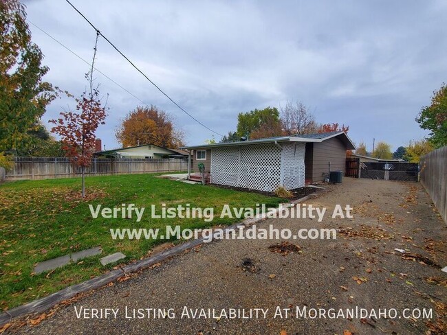 Building Photo - 45 S Westwood St