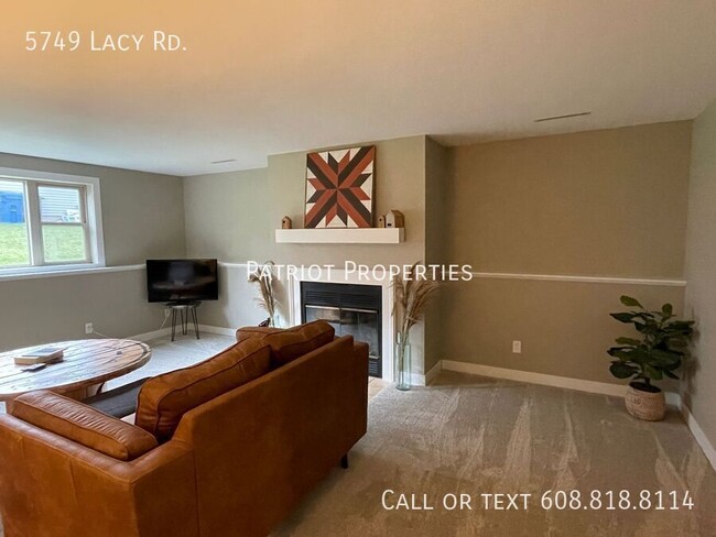 Building Photo - 5749 Lacy Rd