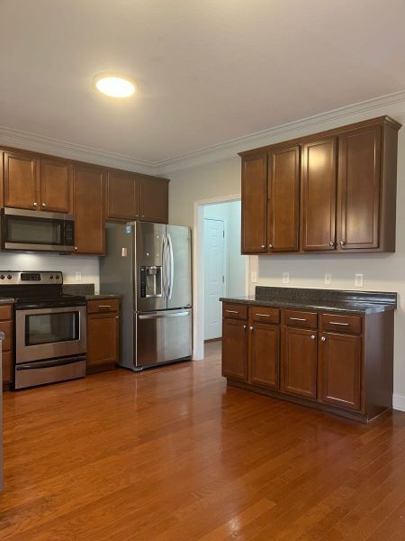 Building Photo - Spacious home in Karns community Millers Plantation S/D