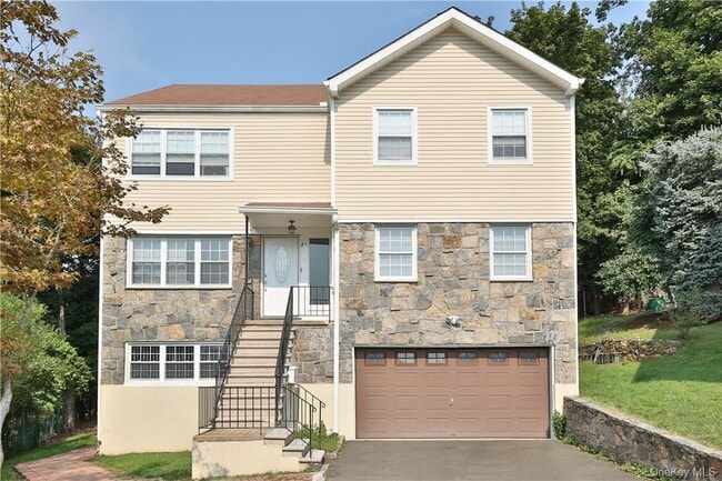 Primary Photo - 29 Ridge Rd