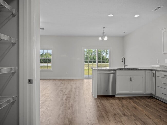 Building Photo - Welcome to Onslow Bay!