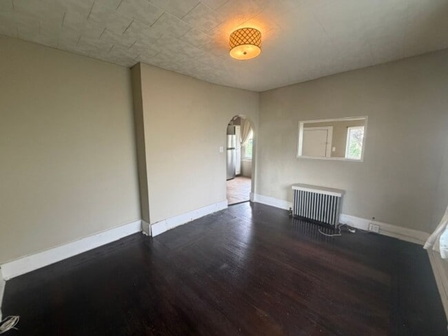 Building Photo - 75 Craighead St