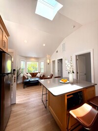 Building Photo - 10699 Larry Way