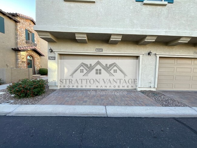 Building Photo - 4709 E Portola Valley Dr