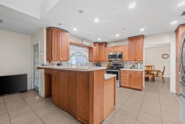 Building Photo - 5313 Colbright Rd