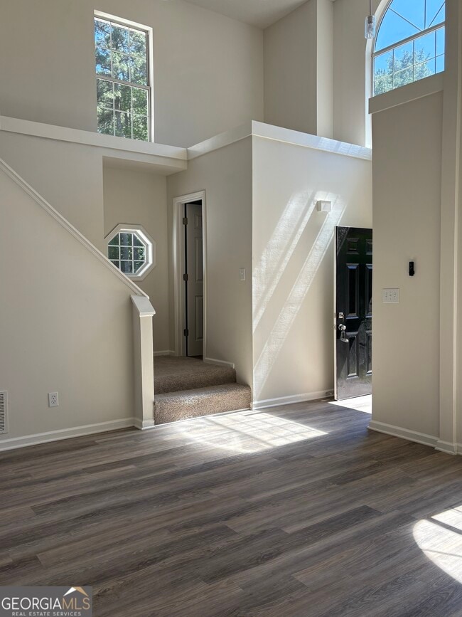 Building Photo - 95 Prestwick Ln