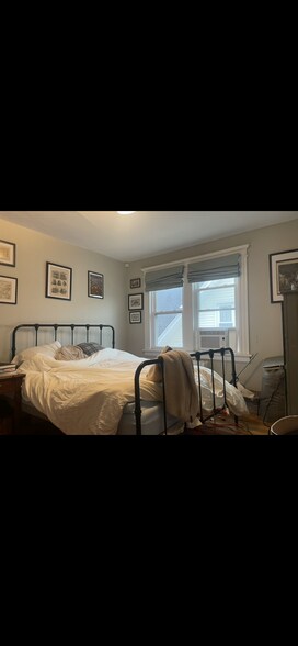 Building Photo - 29 Bungalow Ave
