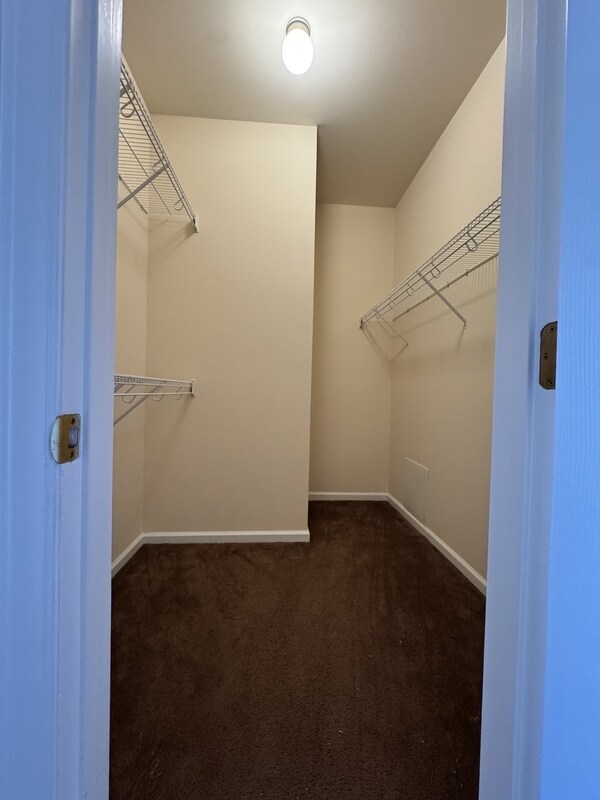 Building Photo - 1109 Turtle Creek Rd