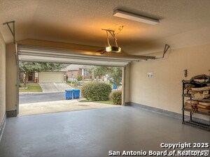 Building Photo - 25010 Buttermilk Ln