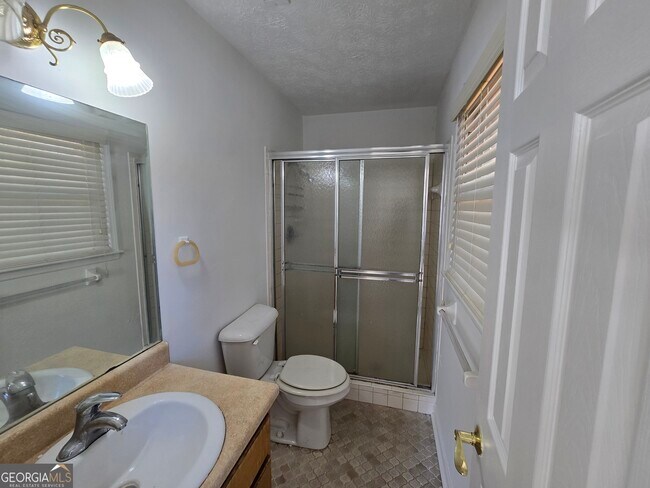 Building Photo - 170 Port Antonio Ct SW