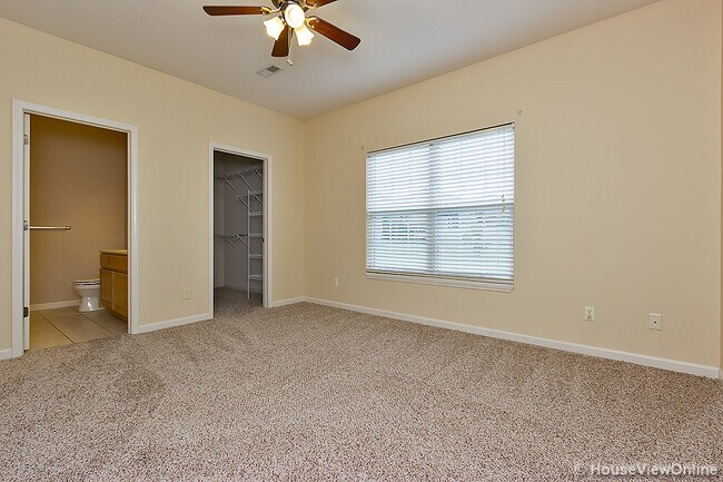 Building Photo - Duplex in Cape Girardeau