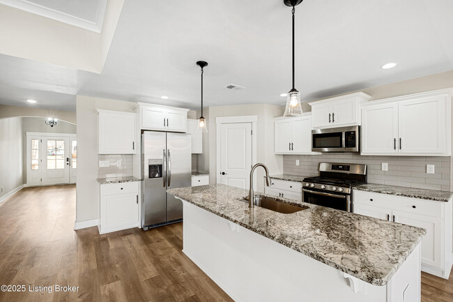Building Photo - 9203 Harvester Pl