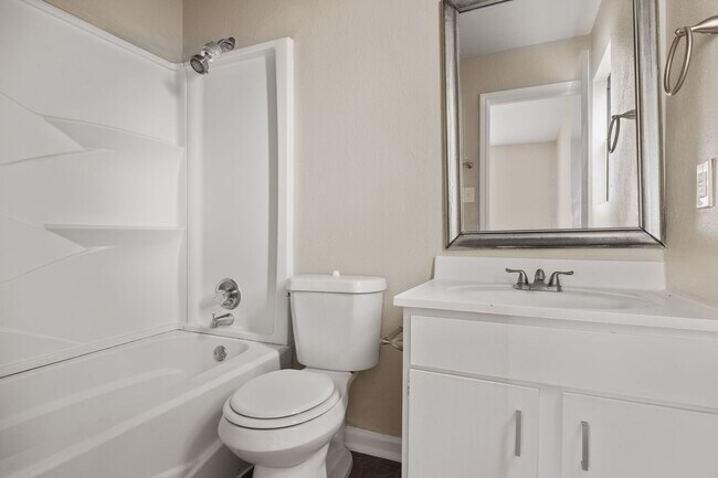 Building Photo - Charming 3-Bedroom Home in North Austin!