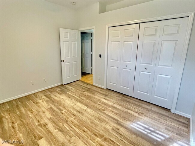 Building Photo - 6171 Lancewood Way