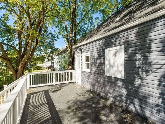 Building Photo - Cape Cod Style 4 Bedroom Home - Newly Remodeled with a Partially Finished Basement!
