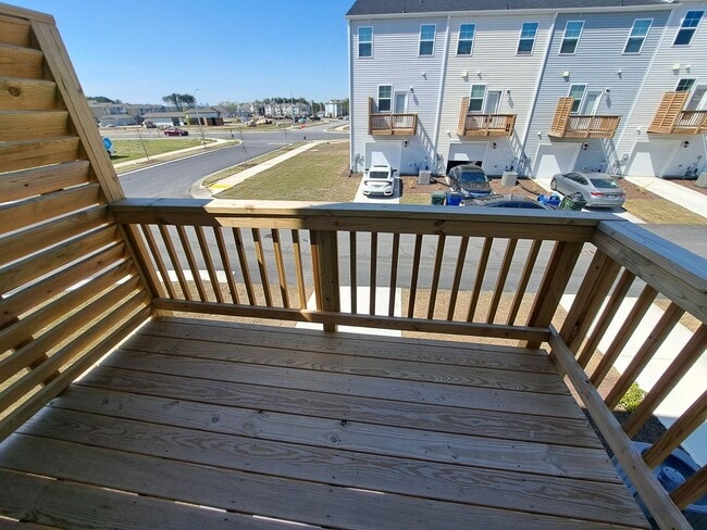 Building Photo - 2728 Chert Ln
