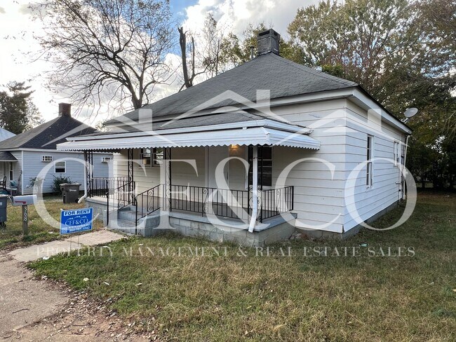 Primary Photo - 368 Farley St