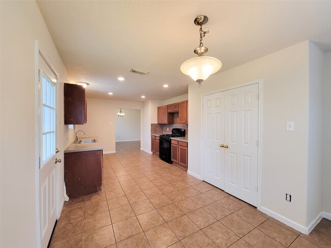 Building Photo - 21522 Stonecross Terrace Ln